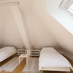 Spacious 2-bedroom Zabjak With Ac Tour As
