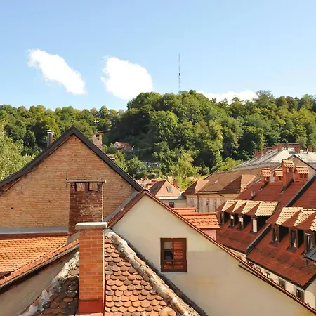 Spacious 2-bedroom Zabjak With Ac Tour As