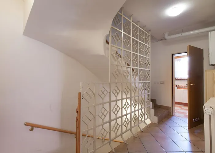 Spacious 2-bedroom Zabjak With Ac Tour As * Ljubljana